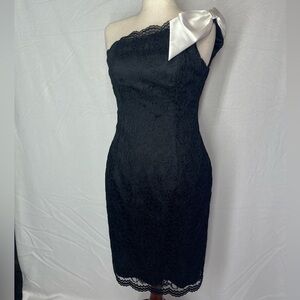 Vintage Elegant Black Lace One-Shoulder Dress